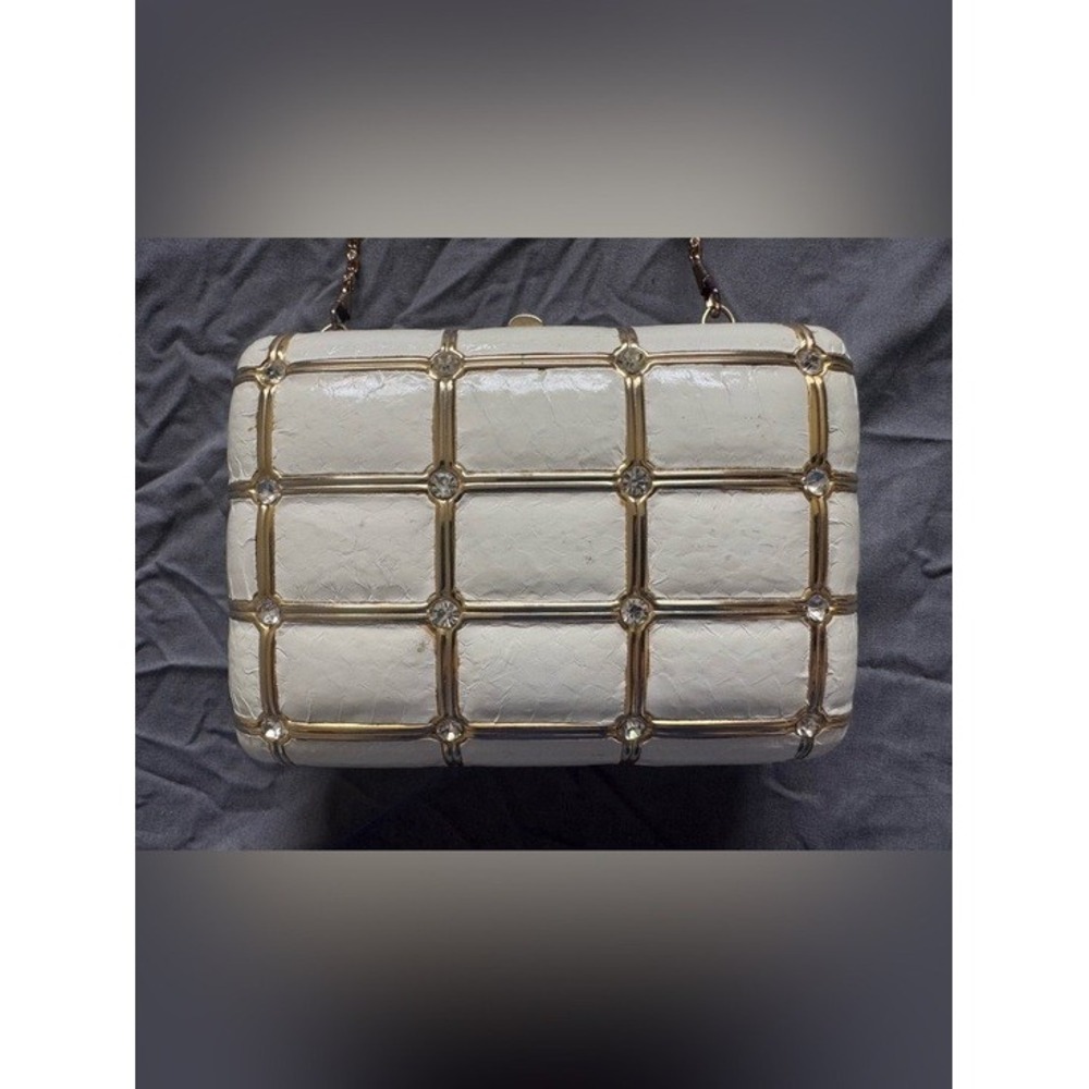 Marlene's Gaines Tazana co fine leather Structured hard case clutch Crossbody